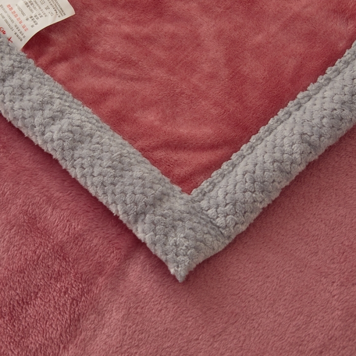 91家纺网 家纺一手货源 找家纺 雅萱 2024新款菠萝格牛奶绒包边毛毯 豆沙