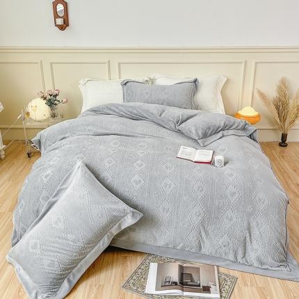 91家纺网 家纺一手货源 找家纺 （总）慕尚 2022新款高克重纯色牛奶绒剪花雕花四件套