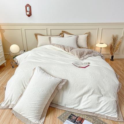 91家纺网 家纺一手货源 找家纺 （总）慕尚 2022新款高克重纯色牛奶绒剪花雕花四件套