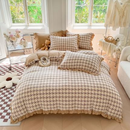 91家纺网 家纺一手货源 找家纺 （总）懒猫  2022新款韩版牛奶绒花边款四件套