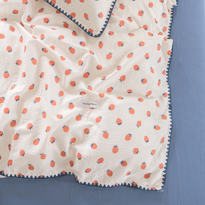 91家纺网 家纺一手货源 找家纺 洋铭区 2022新款双层纱四件套 红红草莓