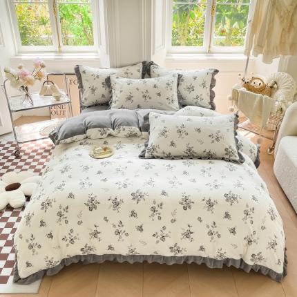 91家纺网 家纺一手货源 找家纺 （总）懒猫  2022新款韩版牛奶绒花边款四件套