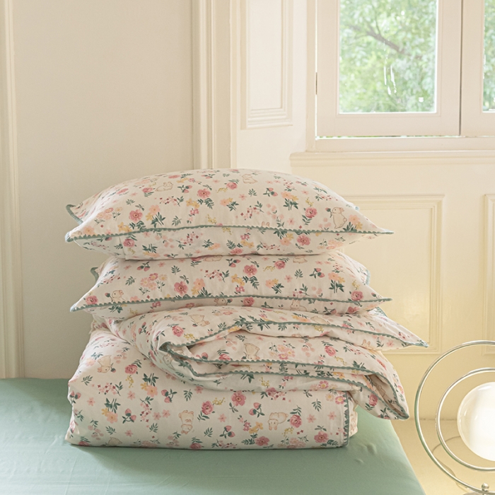 91家纺网 家纺一手货源 找家纺 洋铭区 2022新款双层纱四件套 小粉兔兔