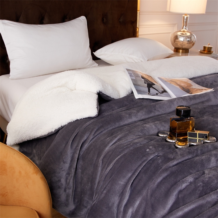 91家纺网 家纺一手货源 找家纺 （总）骏腾家纺 2022新款牛奶绒羊羔绒被套毯系列