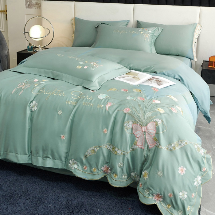 91家纺网 家纺一手货源 找家纺 （总）宅家居 马蹄莲系列-新款轻奢弯边刺绣小香风纯棉长绒棉