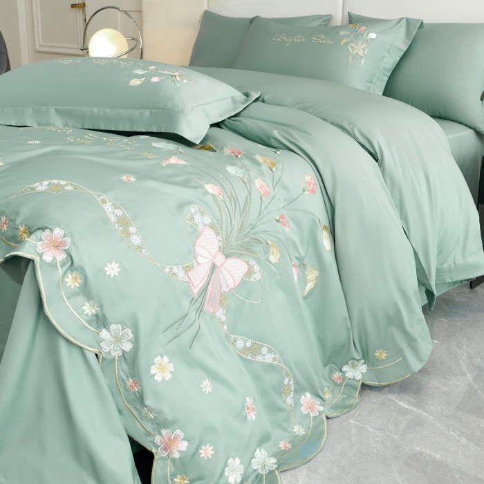 91家纺网 家纺一手货源 找家纺 宅家居 马蹄莲系列-轻奢弯边刺绣小香风纯棉长绒棉 松石绿