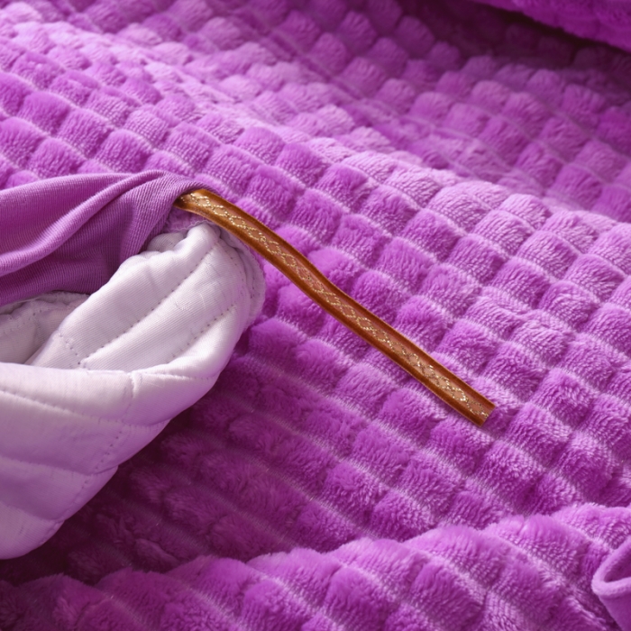 91家纺网 家纺一手货源 找家纺 兴美佳 魔法绒手工盘花四件套-三花争艳 雪青