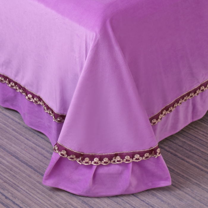 91家纺网 家纺一手货源 找家纺 兴美佳 魔法绒手工盘花四件套-三花争艳 雪青