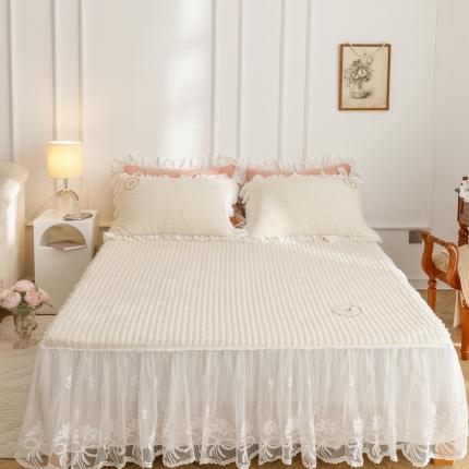 91家纺网 家纺一手货源 找家纺 菊上 2022新款牛奶绒浪漫满屋床裙 奶小米