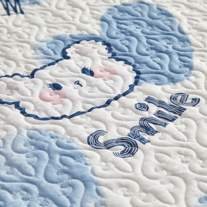 91家纺网 家纺一手货源 找家纺 绵庭 2022新款全棉花边款床盖三件套 爱心小熊