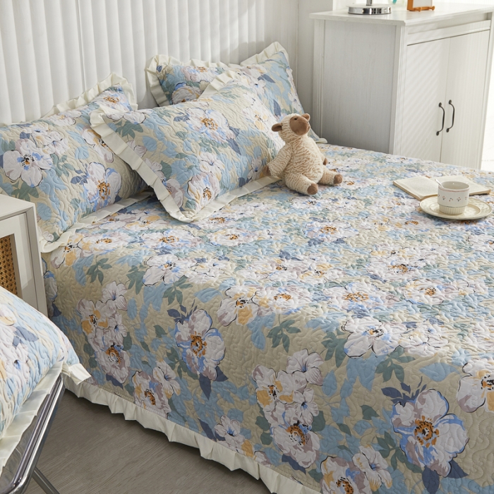 91家纺网 家纺一手货源 找家纺 绵庭 2022新款全棉花边款床盖三件套 花浅