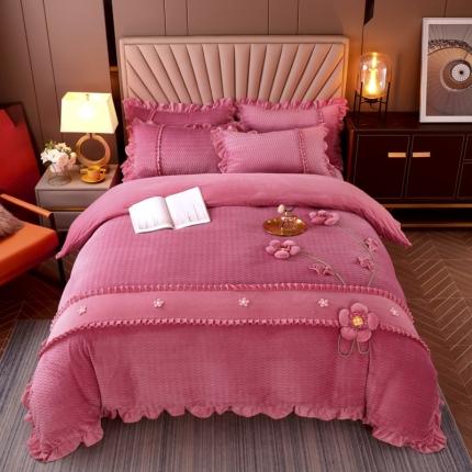 兴美佳 2022新款雕花绒手工盘花四件套 伊甸园-豆沙