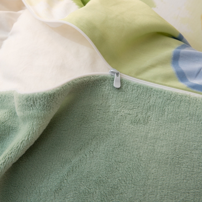 91家纺网 家纺一手货源 找家纺 简宜家居2022新款棉加绒全棉牛奶绒四件套 蜜语花开