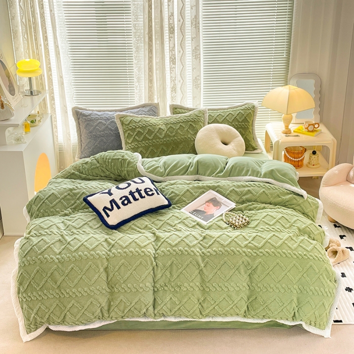 91家纺网 家纺一手货源 找家纺 （总）贝拉梦 2023新款高克重塔芙绒纯色素色牛奶绒四件套