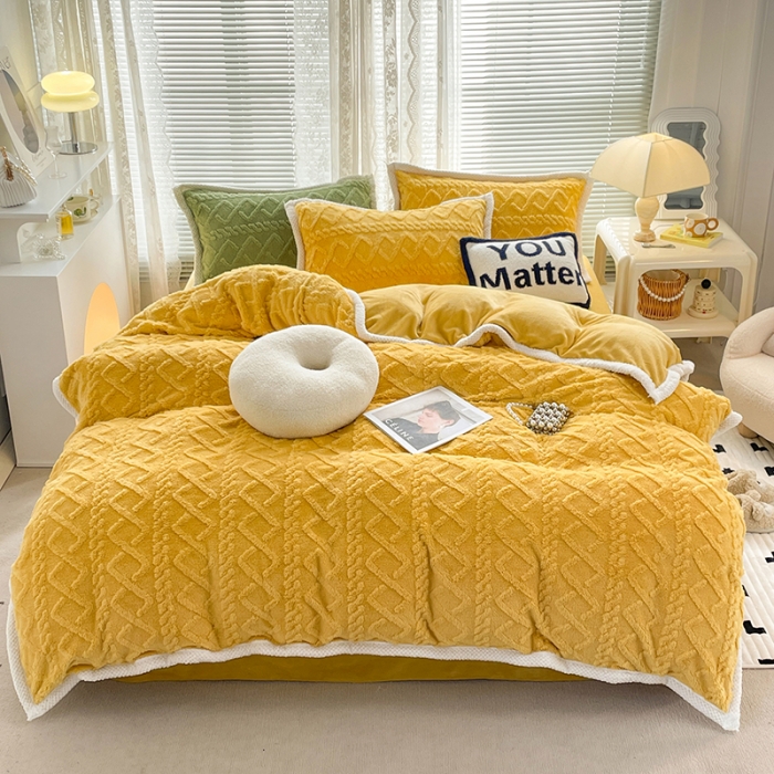 91家纺网 家纺一手货源 找家纺 贝拉梦 2023款高克重塔芙绒纯色素色牛奶绒四件套 塔芙姜黄