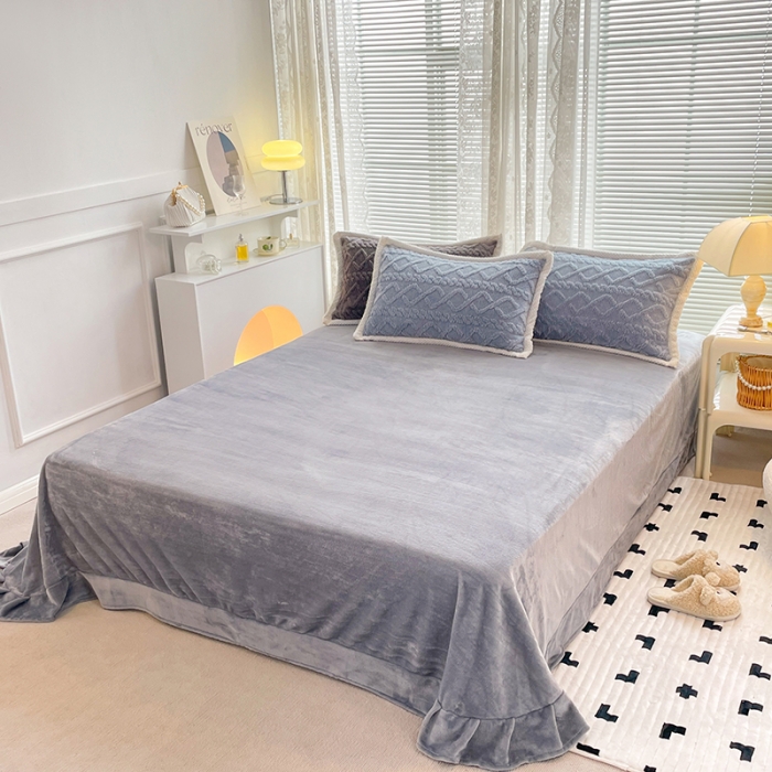 91家纺网 家纺一手货源 找家纺 贝拉梦 2023款高克重塔芙绒纯色素色牛奶绒四件套 塔芙蓝灰