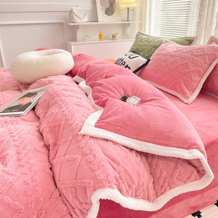 91家纺网 家纺一手货源 找家纺 贝拉梦 2023款高克重塔芙绒纯色素色牛奶绒四件套 塔芙玫瑰