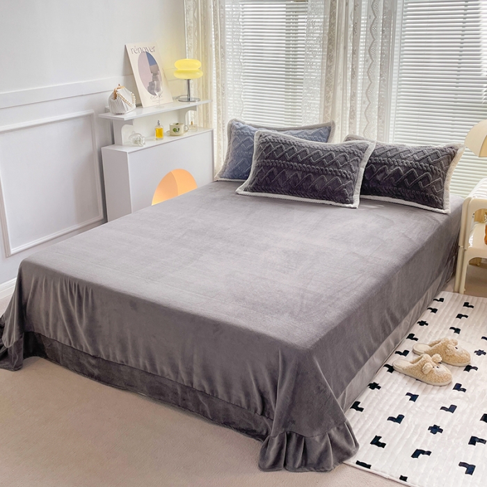 91家纺网 家纺一手货源 找家纺 贝拉梦 2023款高克重塔芙绒纯色素色牛奶绒四件套 塔芙深灰