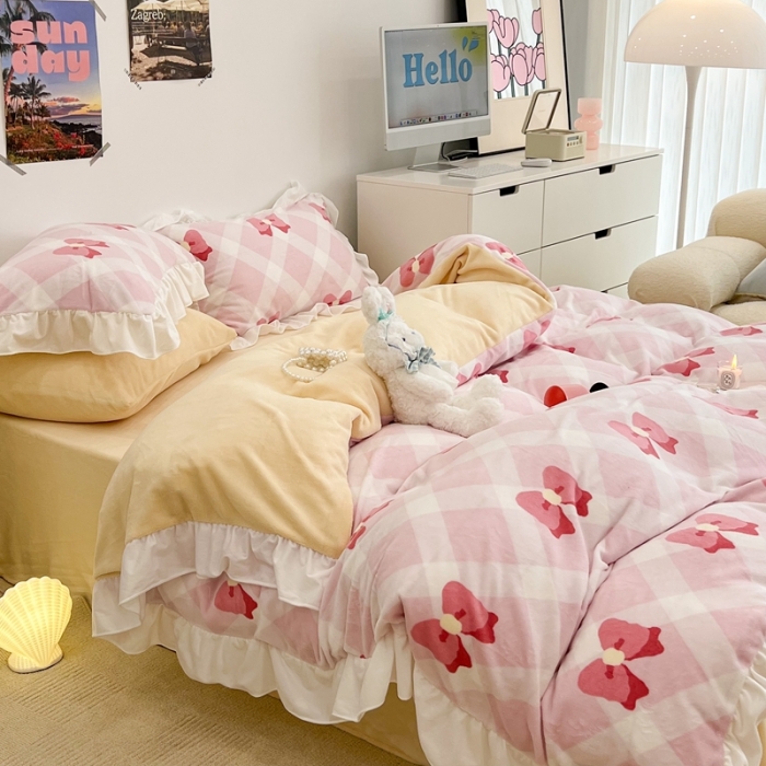 91家纺网 家纺一手货源 找家纺 昔可 2022新款花边牛奶绒四件套 菱格蝴蝶结粉