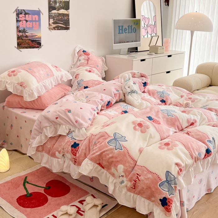 91家纺网 家纺一手货源 找家纺 昔可 2022新款花边牛奶绒四件套 油画小兔