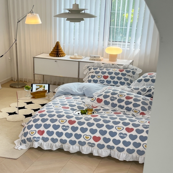 91家纺网 家纺一手货源 找家纺 昔可 2022新款花边牛奶绒四件套 爱心微笑蓝