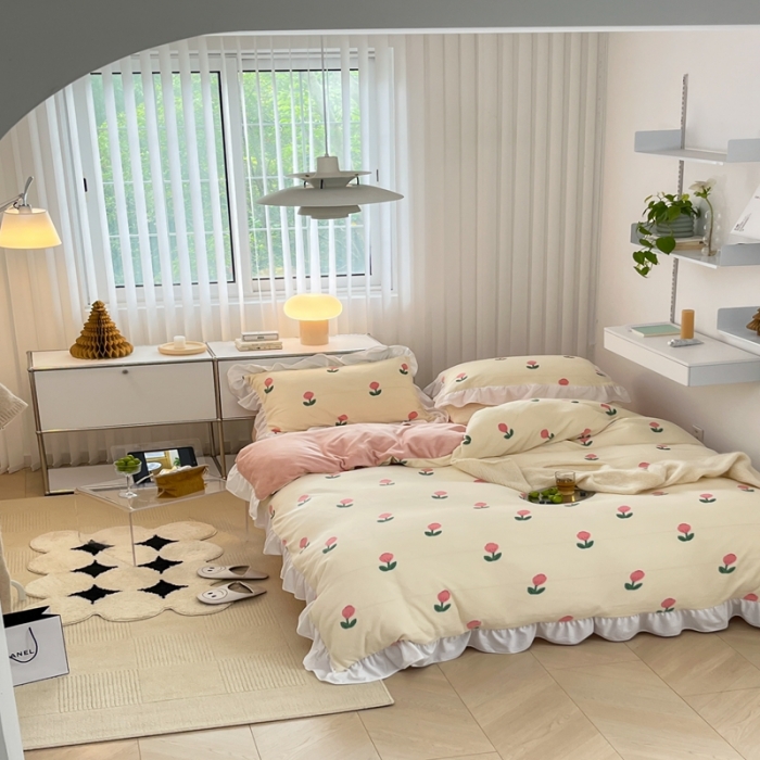 91家纺网 家纺一手货源 找家纺 昔可 2022新款花边牛奶绒四件套 粉嫩小郁金