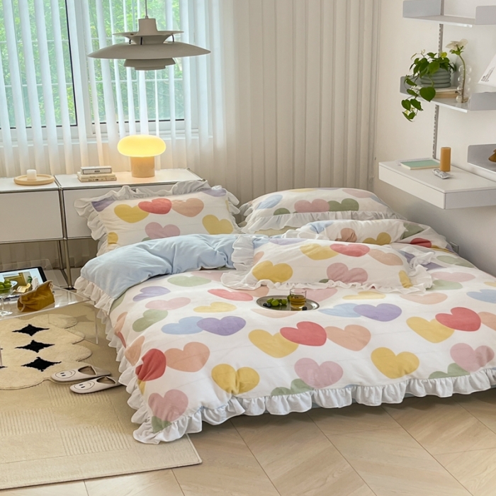 91家纺网 家纺一手货源 找家纺 昔可 2022新款花边牛奶绒四件套 七彩爱心