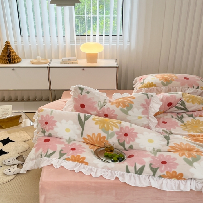 91家纺网 家纺一手货源 找家纺 昔可 2022新款花边牛奶绒四件套 油画粉花