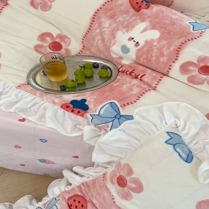 91家纺网 家纺一手货源 找家纺 昔可 2022新款花边牛奶绒四件套 油画小兔