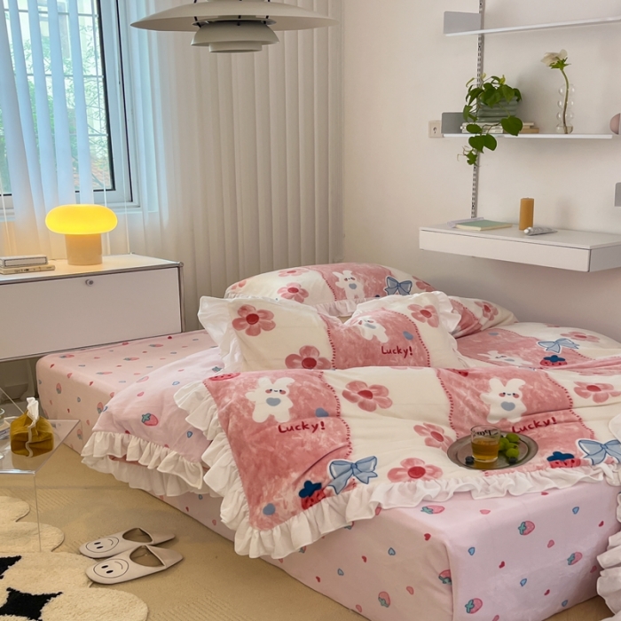 91家纺网 家纺一手货源 找家纺 昔可 2022新款花边牛奶绒四件套 油画小兔