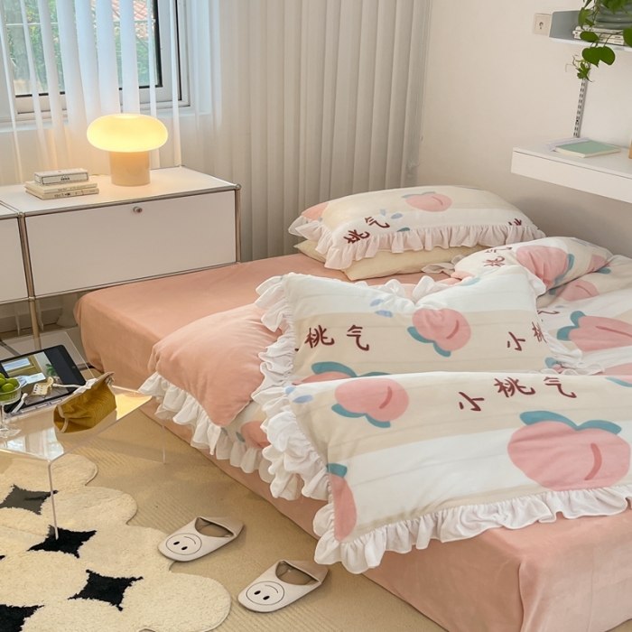 91家纺网 家纺一手货源 找家纺 昔可 2022新款花边牛奶绒四件套 元气桃桃