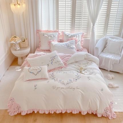 91家纺网 家纺一手货源 找家纺 玉宇阁2022新款秋冬绣花230g高克重超柔牛奶绒四件套 爱心花环