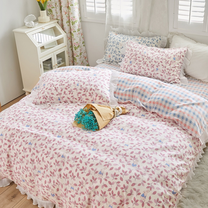 91家纺网 家纺一手货源 找家纺 怡家居 2022新款秋冬棉加牛奶绒韩式花边款四件套 菲菲兔-粉