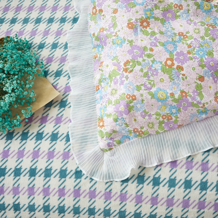 91家纺网 家纺一手货源 找家纺 怡家居 2022新款秋冬棉加牛奶绒韩式花边款四件套 米兰