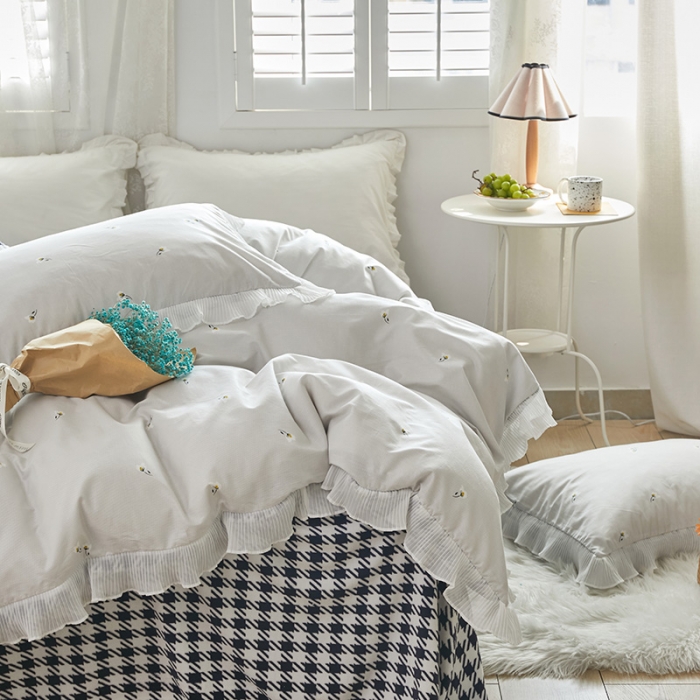 91家纺网 家纺一手货源 找家纺 怡家居 2022新款秋冬棉加牛奶绒韩式花边款四件套 千羽
