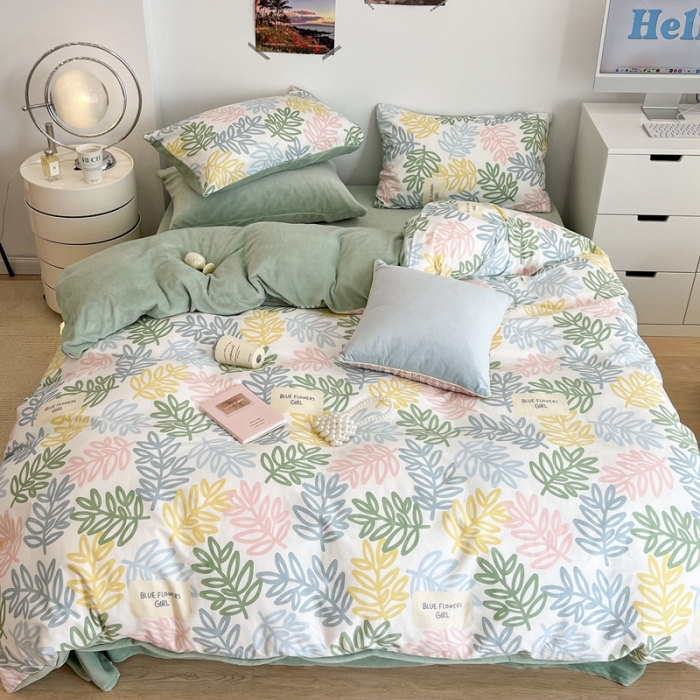 91家纺网 家纺一手货源 找家纺 昔可 2022新款梦幻公主风系列棉加绒印花四件套热带叶子