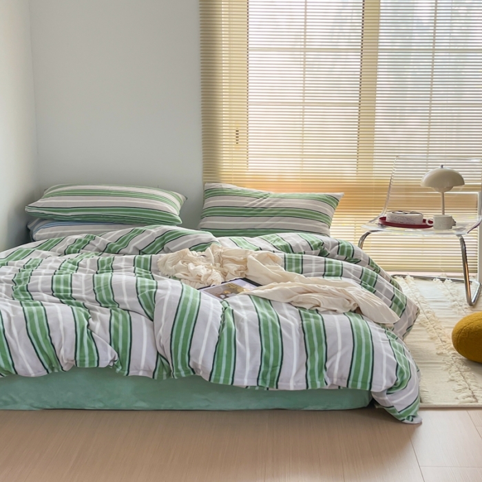 91家纺网 家纺一手货源 找家纺 昔可 2022新款简约条纹系列牛奶绒四件套 绿竖条