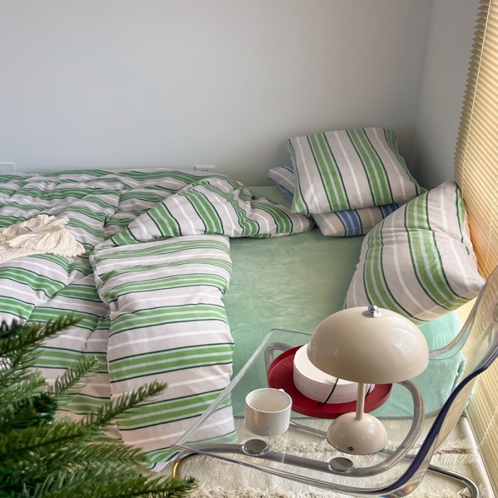 91家纺网 家纺一手货源 找家纺 昔可 2022新款简约条纹系列牛奶绒四件套 绿竖条