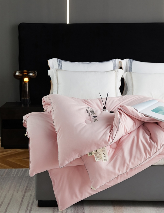 91家纺网 家纺一手货源 找家纺 （总）丽卡家纺2023新款豆满满春秋被