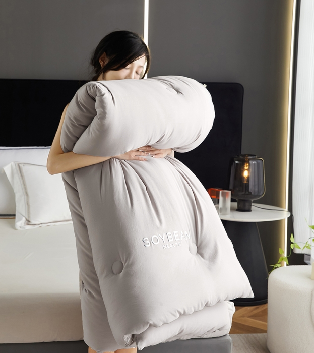 91家纺网 家纺一手货源 找家纺 丽卡家纺2023新款豆满满春秋被 豆满满-高级灰