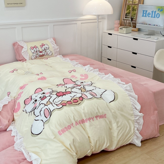 91家纺网 家纺一手货源 找家纺 （总）昔可 2022新款数码印花花边款牛奶绒四件套