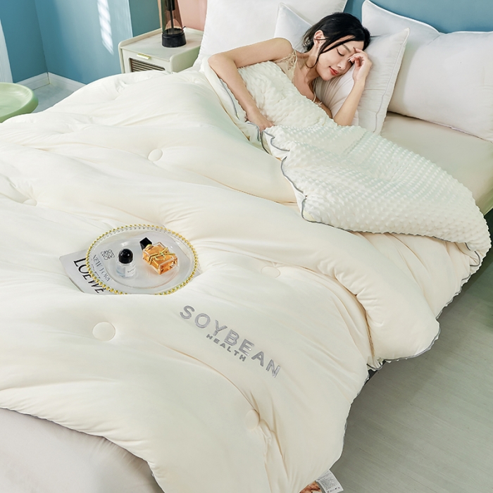 91家纺网 家纺一手货源 找家纺 丽卡家纺 2023新款奶盖豆豆被 奶盖豆豆被-奶油白
