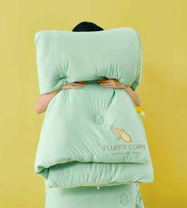 91家纺网 家纺一手货源 找家纺 丽卡家纺 2023新款玉米卷卷被 清新绿