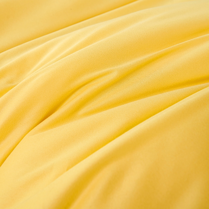 91家纺网 家纺一手货源 找家纺 丽卡家纺 2023新款玉米卷卷被 玉米黄