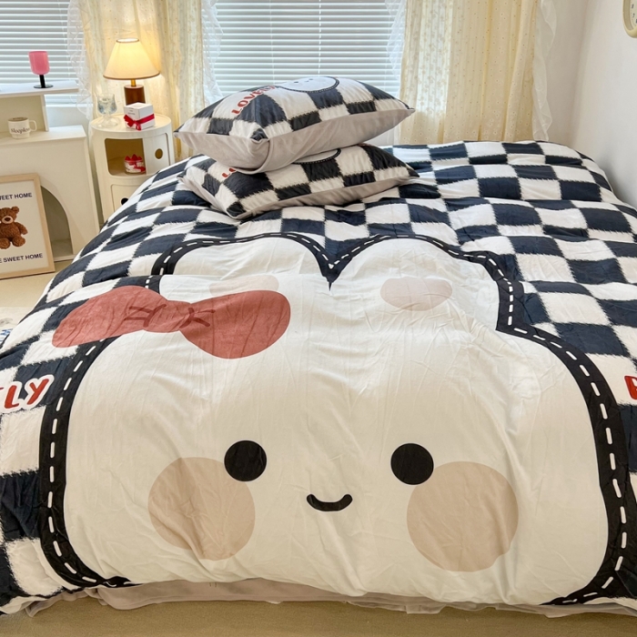 91家纺网 家纺一手货源 找家纺 昔可 2022新款大版数码印花牛奶绒四件套 黑棋盘兔