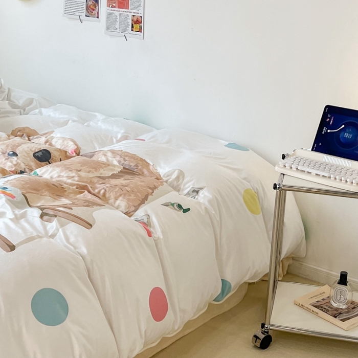 91家纺网 家纺一手货源 找家纺 昔可 2022新款大版数码印花牛奶绒四件套 画画熊仔