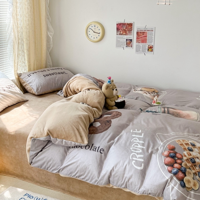 91家纺网 家纺一手货源 找家纺 昔可 2022新款大版数码印花牛奶绒四件套 咖啡下午茶