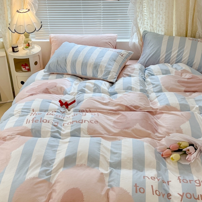 91家纺网 家纺一手货源 找家纺 昔可 2022新款大版数码印花牛奶绒四件套 蓝条大花