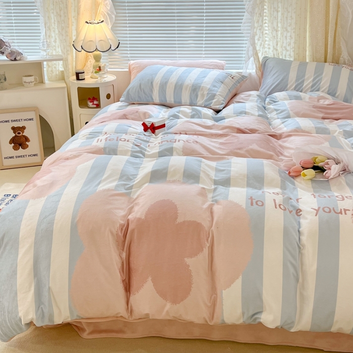 91家纺网 家纺一手货源 找家纺 昔可 2022新款大版数码印花牛奶绒四件套 蓝条大花