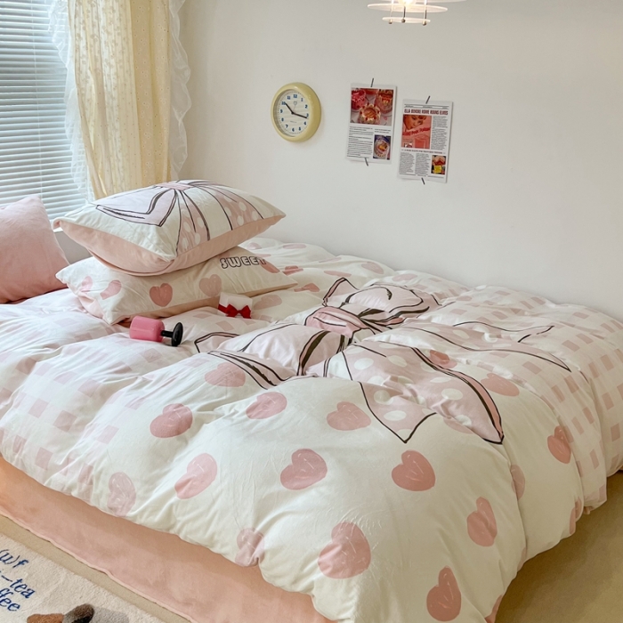 91家纺网 家纺一手货源 找家纺 昔可 2022新款大版数码印花牛奶绒四件套 拼接元素蝴蝶结